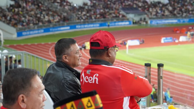 Pangdam Iskandar Muda Saksikan Laga Semi Final Sepak Bola PON XXI Aceh-Sumut 2024.