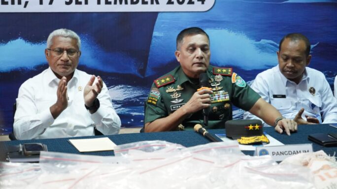 Pangdam Iskandar Muda Hadiri Konferensi Pers Kolaborasi Pengungkapan Kasus Narkotika di Banda Aceh.