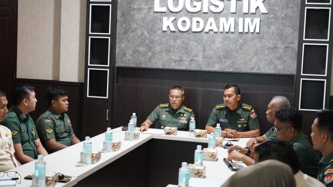 Aslog Kasdam IM Sambut Kunjungan Tim Wasgiat Terpadu Bidang Logistik Mabes TNI AD