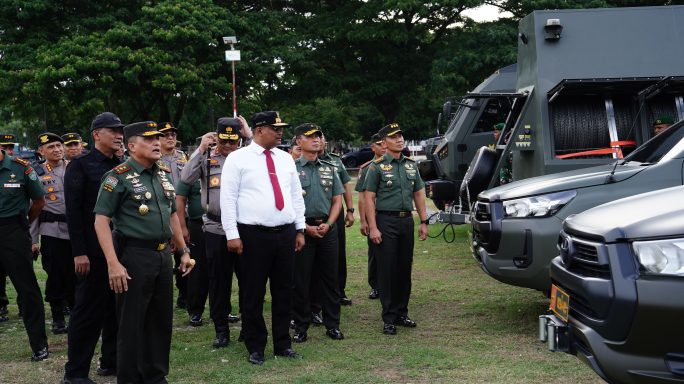 Peringati HUT TNI Ke-79, Kodam Iskandar Muda Gelar Pameran Alutsista.