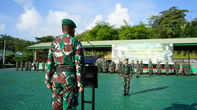 Kodim 0117/Aceh Tamiang Gelar Upacara Bendera Hari Senin
