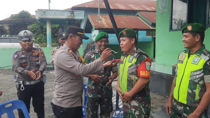 Polsek Jajaran Polres Agara Gerebek Koramil Posramil Ucapkan Selamat Ulang Tahun TNI Ke – 79