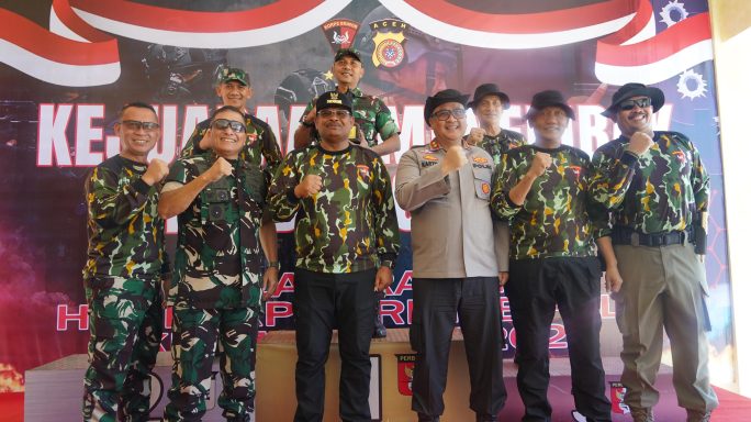 Pangdam Iskandar Muda mengikuti lomba Menembak Eksekutif Kapolda Aceh Cup