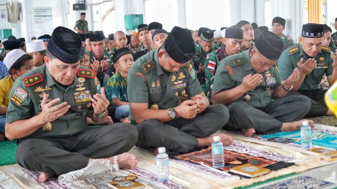 Doa Pangdam Iskandar Muda untuk Satgas Pamtas RI – PNG Kewilayahan Yonif 112/Dharma Jaya.