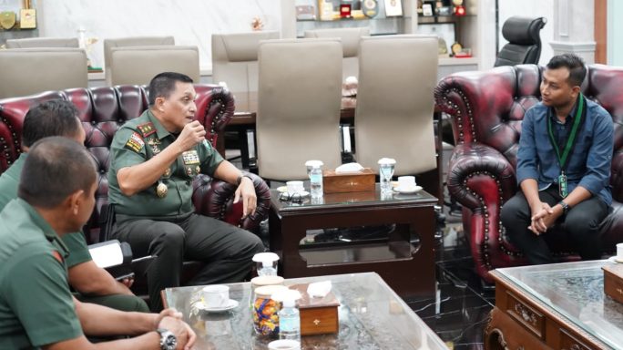 Pangdam Iskandar Muda Terima Audiensi Ketua Umum BADKO HMI Aceh.
