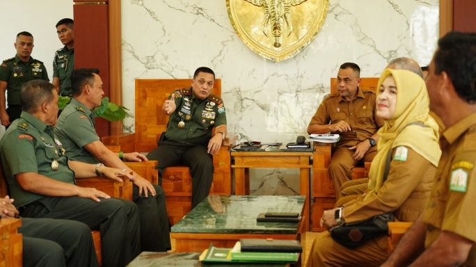 Pangdam Iskandar Muda Terima Presentasi Rencana Lokasi TPU di Aceh Besar