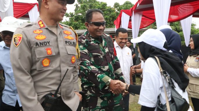Dandim 0104/Aceh Timur Tinjau Langsung TPS Pilkada 2024: Pastikan Keamanan dan Kelancaran Proses Pilkada