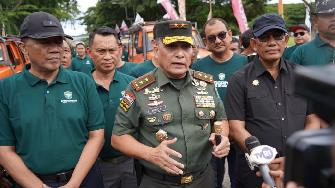 Pangdam Iskandar Muda lapas Para offroader Sanggamara Adventure and Challenge 2024.