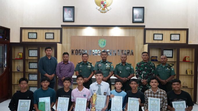 Dandim 0103/Aceh Utara Berikan Apresiasi Dan Penghargaan Kepada Tim Basket Binaan.