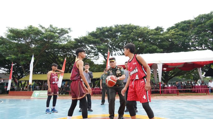 Pangdam Iskandar Muda Resmi Membuka Pertandingan Bola Basket Antar SMA Se-Provinsi Aceh