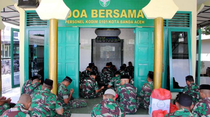 Puluhan Prajurit Kodim 0101/Kota Banda Aceh Berdoa Bersama Sambut Hari Juang TNI AD 2024