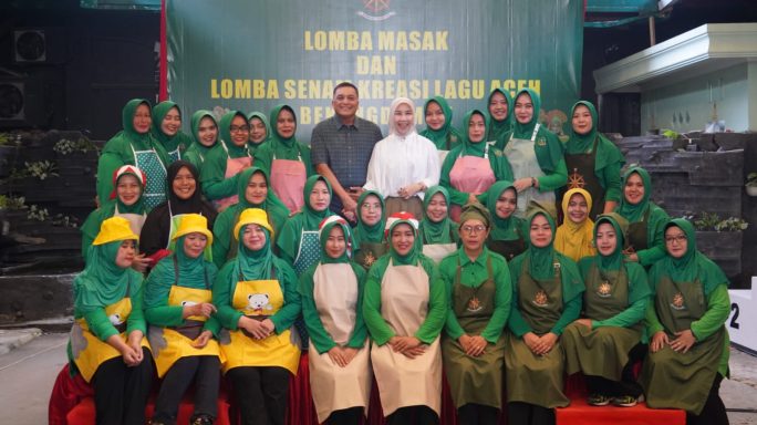 Pangdam IM dan Ketua Persit KCK Daerah Iskandar Muda tinjau lomba memasak dan senam kreasi di Mako Bekangdam IM.