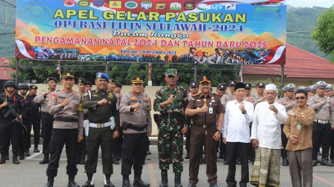 Dandim 0108/Agara Hadiri Apel Gelar Pasukan Operasi Lilin Seulawah Dalam Rangka Pengamanan Nataru Tahun 2024