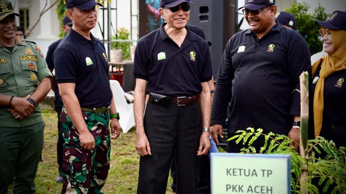 Kasdam Iskandar Muda Ikut Serta dalam Penanaman Pohon Jeumpa dan Seulanga pada Program Tanam Hijaukan Nanggroe