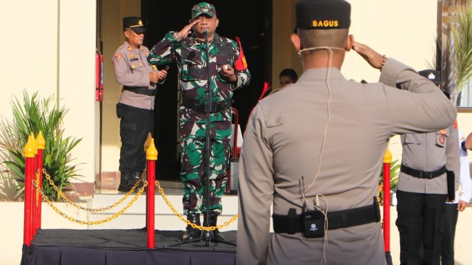 Dandim 0104/Aceh Timur Pimpin Apel Gelar Pasukan Operasi Lilin Seulawa 2024: Pastikan Keamanan Natal dan Tahun Baru di Langsa