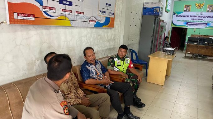 Melalui Giat Komsos Babinsa Dan Bhabinkamtibmas Ciptakan Situasi Yang Baik Dengan Warga Binaan