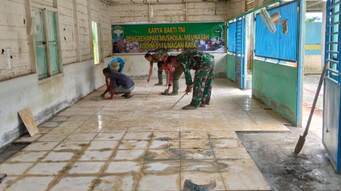 Bantuan Keramik dari Pangdam IM untuk Renovasi Lantai Meunasah di Jajaran Korem 012/TU Mulai disalurkan.