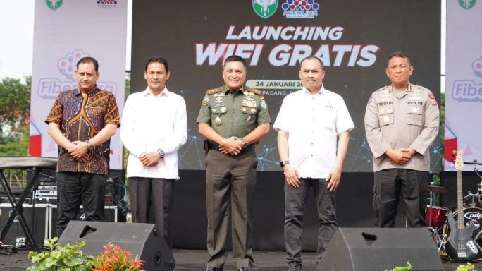 Percepat Akses Informasi, Wifi Gratis AcehLink Resmi Diluncurkan oleh Pangdam IM.