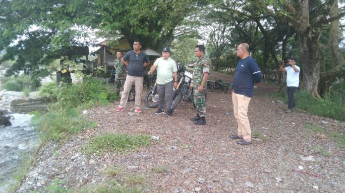 Dandim 0108/Agara Bersama Kadistan Tinjau Irigasi Yang Rusak