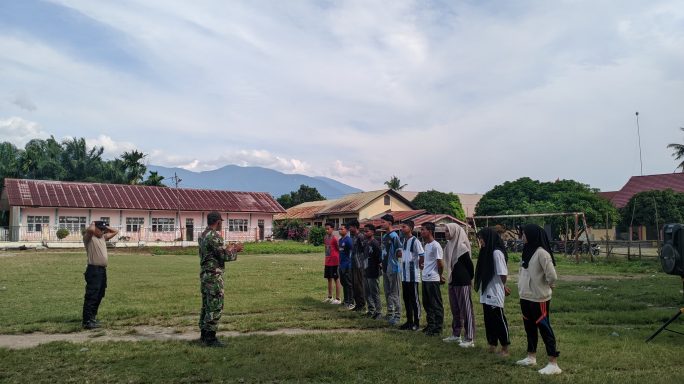 Babinsa Koramil 0108-03/Lawe Alas Laksanakan Pelatihan Fisik Kepada Pemuda Binaan Yang Ingin Masuk TNI