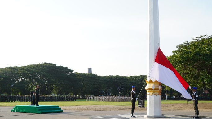 Kasdam IM Pimpin Upacara Bulanan: Bacakan amanat Kasad Tegaskan Komitmen TNI AD Menuju Indonesia Emas 2045.