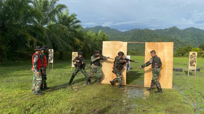 Tingkatkan Profesionalisme, Yonif 115/ML Gelar Penataran Baksilan