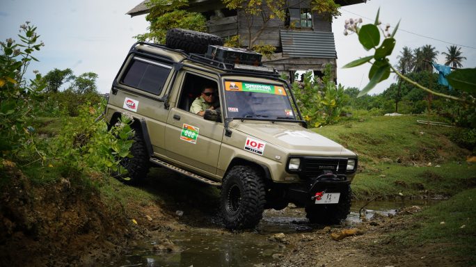 Pangdam IM dan Ketua Persit KCK Daerah IM melaksanakan Fun offroad bersama PJU.