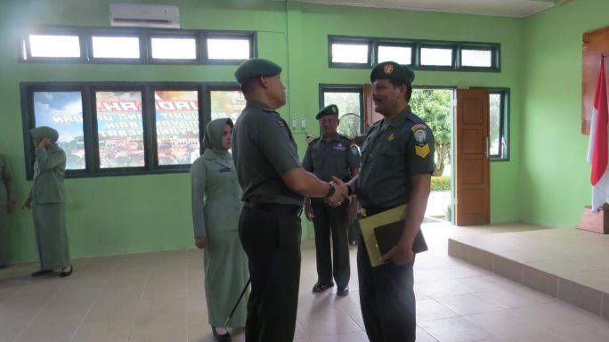 Dandim Pimpin Tradisi Purna Tugas Anggota Kodim 0116/Nagan Raya