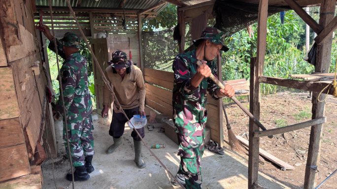 Satgas TMMD Kodim 0111/Bireuen Resmi Memulai Tahap awal Pembangunan Rumah Tidak Layak Huni (RLTH).