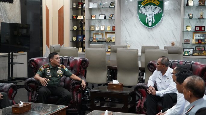 Pangdam Iskandar Muda Terima Audiensi Kakanwil Dirjen Imigrasi Aceh.