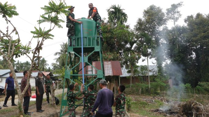 Pangdam IM : Pembangunan Sumur Bor oleh Satgas TMMD ke 123 di Buket Meutuah, sebagai Wujud Komitmen kita bantu masyarakat.