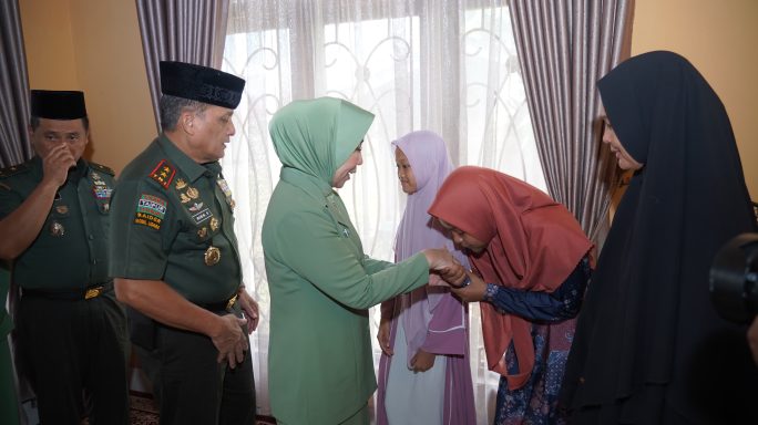 Pangdam IM Takziah ke Rumah Duka Almarhum Letkol Czi Edi Purnomo.