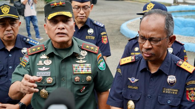 Pangdam Iskandar Muda Hadiri Pemusnahan Barang Hasil Penindakan Bea Cukai Aceh.