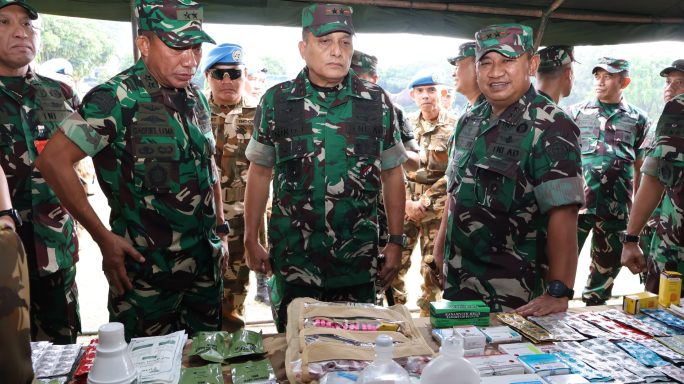 Mayjen TNI Niko Fahrizal berpesan kepada Satgas Yonmek TNI Konga XXIII-S UNIFIL Yonif 114/SM Jaga Nama Baik Bangsa di Misi Perdamaian Dunia