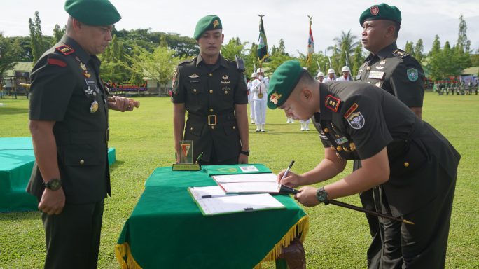Danrem 012/TU Pimpin Sertijab Danyonif 116/Garda Samudera