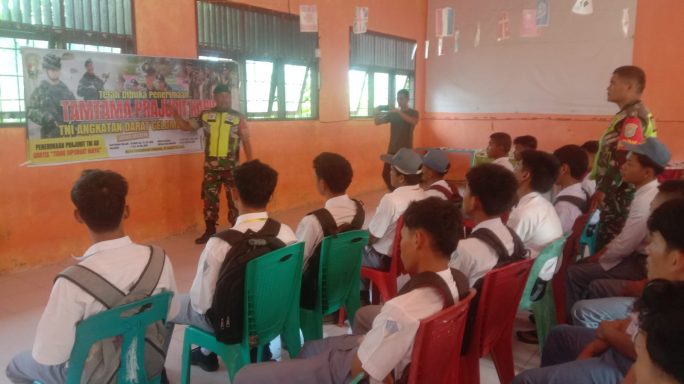 Danramil Penugasan 0108-01/Lawe Sigala Laksanakan Sosialisasi Penerimaan Secaba dan Secata TNI AD