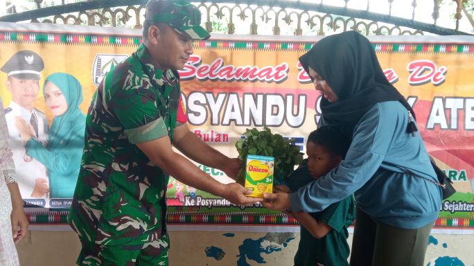 Wujudkan Balita Sehat, Babinsa Dampingi Kegiatan Posyandu di Desa Binaan