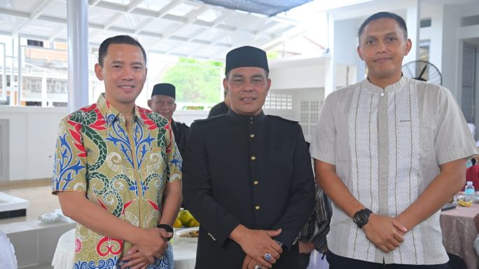 Penuh Keakraban! Dandim 0101/KBA Hadiri Open House Idul Adha di Kediaman Bupati Aceh Besar
