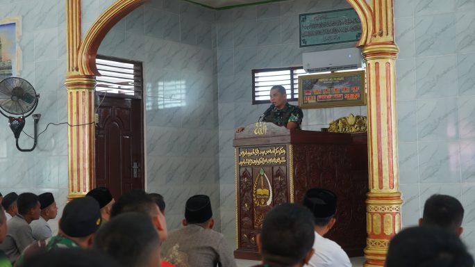 Danrem 012/TU Ajak Prajurit Perkuat Ibadah, Shalat Dzuhur Berjamaah dan Kultum Jadi Rutinitas