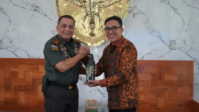 Pangdam IM Terima 100 APAR dari PT. Indolok Bakti Utama