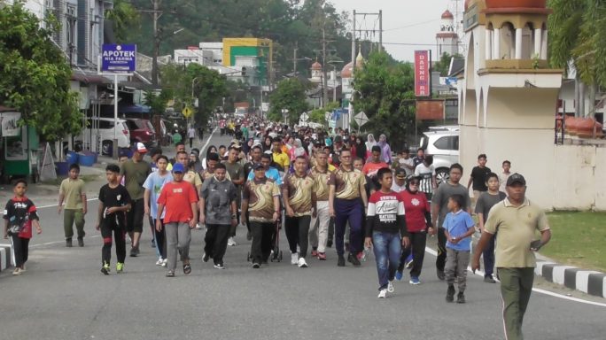 Pangdam IM Apresiasi Sinergi TNI-Polri dalam Kegiatan Jalan Sehat HUT Bhayangkara
