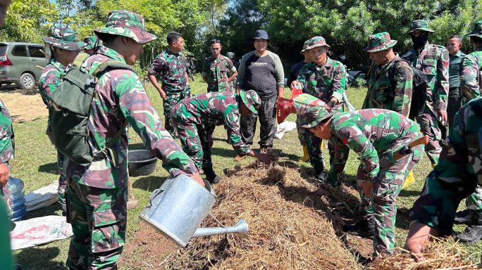 Personel Kompi Produksi Kodim 0101/KBA Dapat Pembekalan Teknik Menanam Purba dari Pakar Pertanian