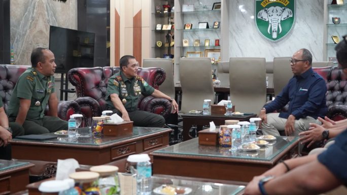 Pangdam Iskandar Muda Terima Audiensi Komisaris Utama PT. Adhi Karya di Makodam IM