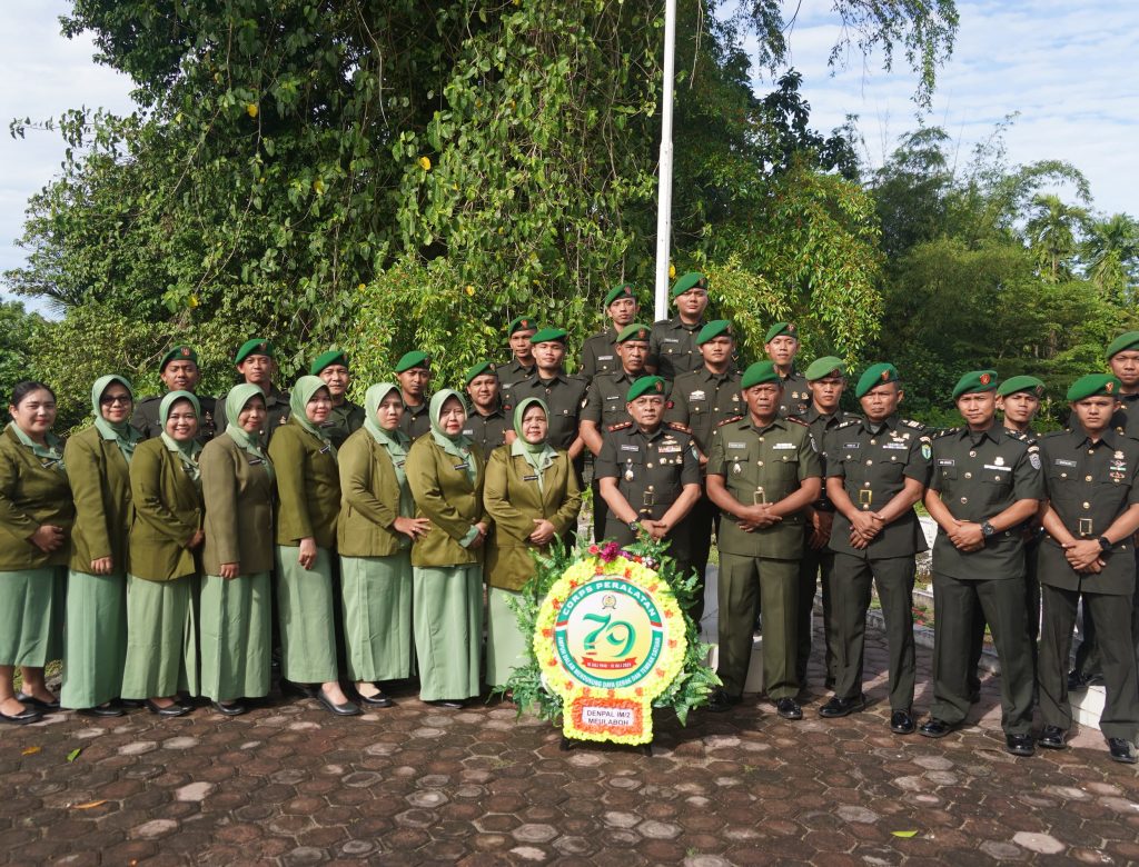 Warga Denpal IM/2 Meulaboh Gelar Ziarah TMP Sambut HUT ke-79 Peralatan TNI AD