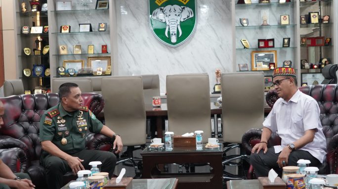 Pangdam Iskandar Muda Terima Audiensi Ketua KKR Aceh Bahas Rekonsiliasi di Bener Meriah