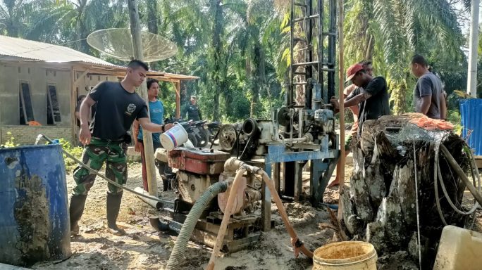Dukung program Kasad, Kodam IM Bangun jaringan air bersih melalui program TMMD.