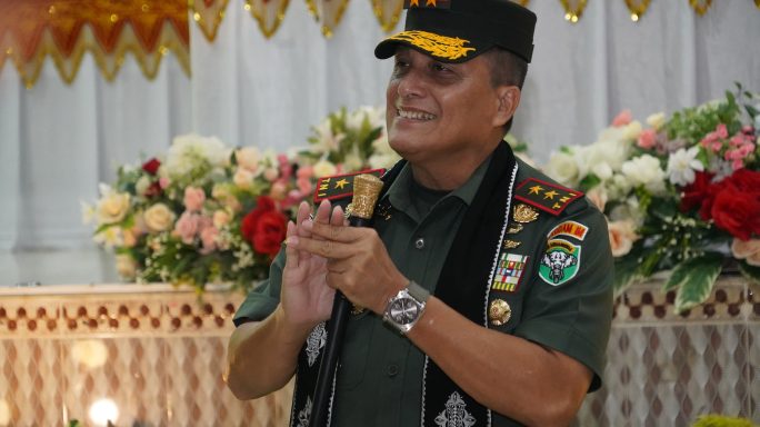 Pangdam Iskandar Muda Terima Penghargaan Theacehpost Awards 2025