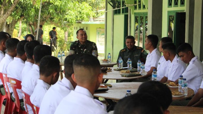 Dandim Abdya Terima Audiensi 46 Sarjana Penggerak Pembangunan Indonesia Angkatan III