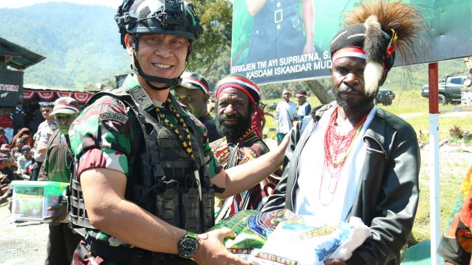 Kasdam IM tinjau langsung Satgas Pamtas RI–PNG Yonif 112/DJ