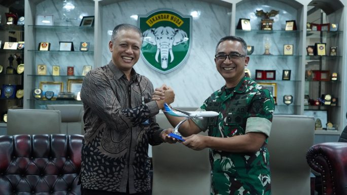 Pangdam Iskandar Muda Terima Audiensi General Manager Garuda Indonesia Aceh.